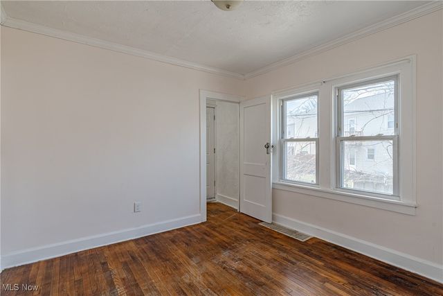 13301 Courtland Avenue, Cleveland, OH 44111