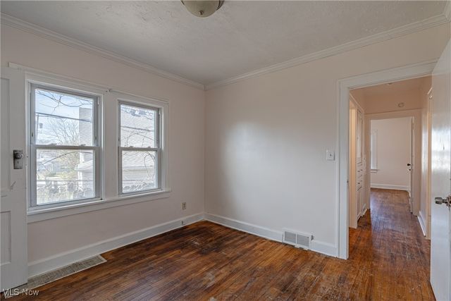 13301 Courtland Avenue, Cleveland, OH 44111