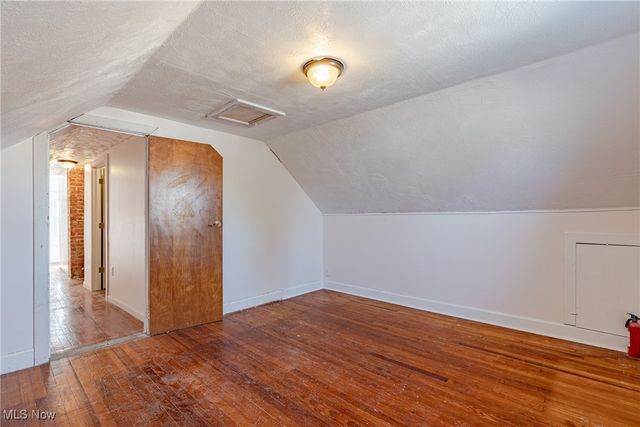 13301 Courtland Avenue, Cleveland, OH 44111