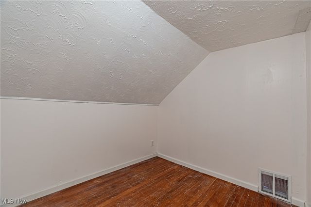 13301 Courtland Avenue, Cleveland, OH 44111