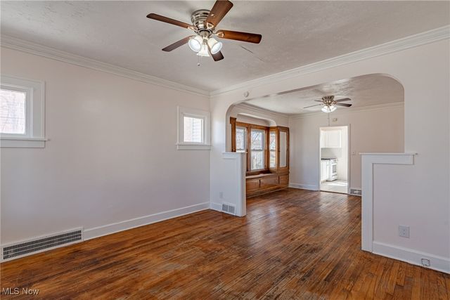 13301 Courtland Avenue, Cleveland, OH 44111