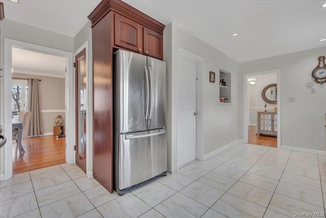 47 Willow Drive, Briarcliff Manor, NY 10510