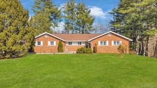 47 Willow Drive, Briarcliff Manor, NY 10510