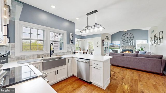 266 MANCHESTER CT, Middletown, DE 19709