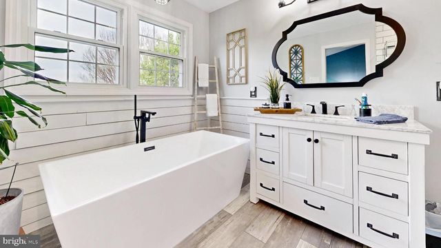 266 MANCHESTER CT, Middletown, DE 19709