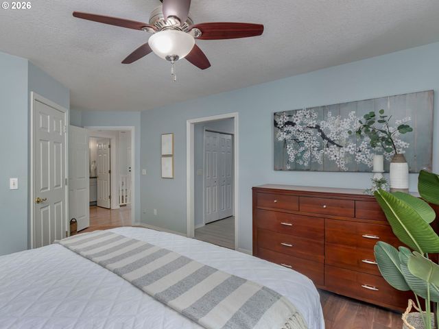 15160 Se HICKORY Ct, Milwaukie, OR 97267