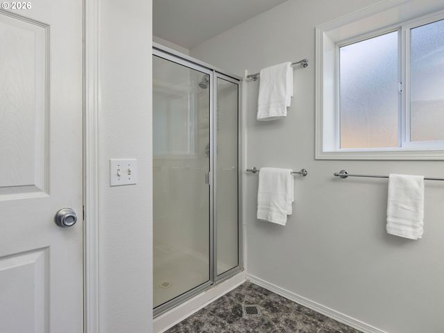 15160 Se HICKORY Ct, Milwaukie, OR 97267