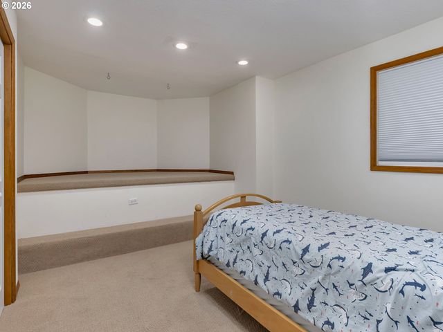 15160 Se HICKORY Ct, Milwaukie, OR 97267