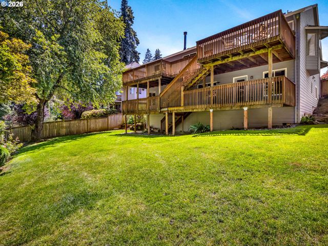 15160 Se HICKORY Ct, Milwaukie, OR 97267