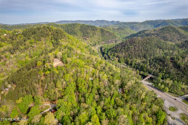 240 Mt. Luke Rd, Townsend, TN 37882