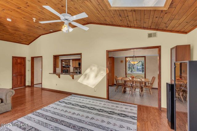 9 Cherry Hill Lane, Manalapan, NJ 07726