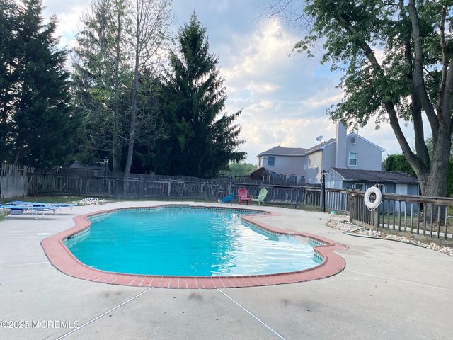 9 Cherry Hill Lane, Manalapan, NJ 07726