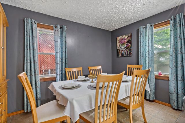185 Ottawa Avenue, Warwick, RI 02889