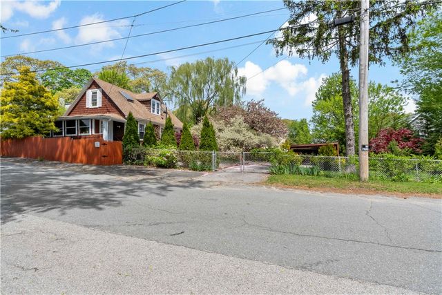 185 Ottawa Avenue, Warwick, RI 02889