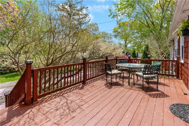 185 Ottawa Avenue, Warwick, RI 02889