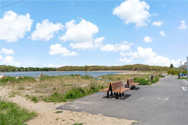 185 Ottawa Avenue, Warwick, RI 02889