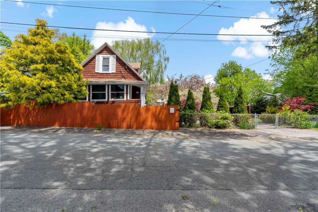 185 Ottawa Avenue, Warwick, RI 02889