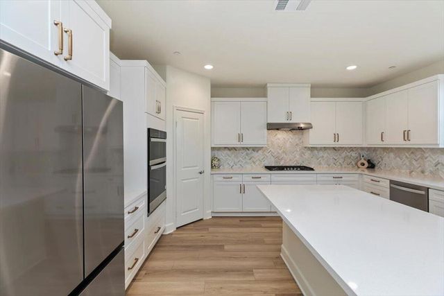 80442 Segovia View Way, La Quinta, CA 92253