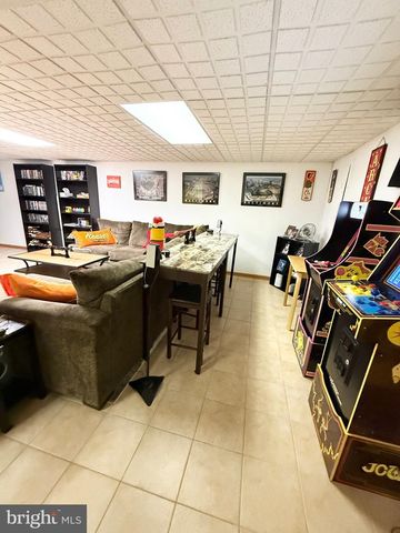 116 OLD MAPLE, Essex, MD 21221