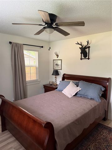 2405 Dogwood Place, Springdale, AR 72762
