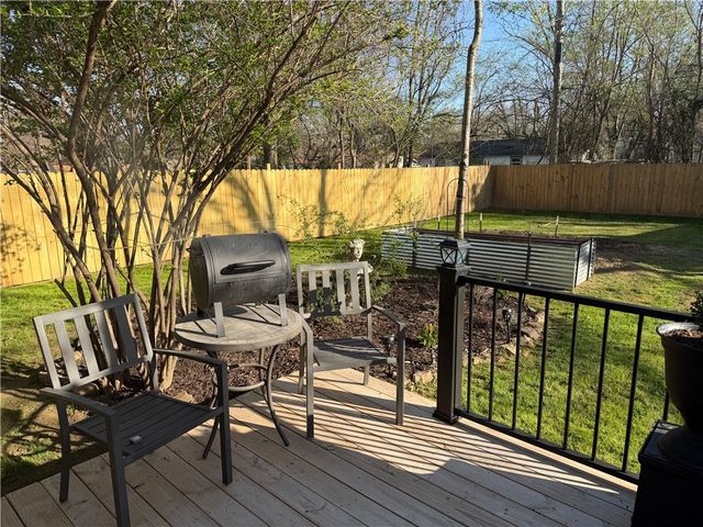 2405 Dogwood Place, Springdale, AR 72762