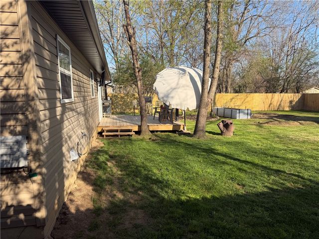 2405 Dogwood Place, Springdale, AR 72762