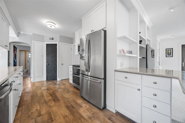 2241 Linden Drive SE, Cedar Rapids, IA 52403