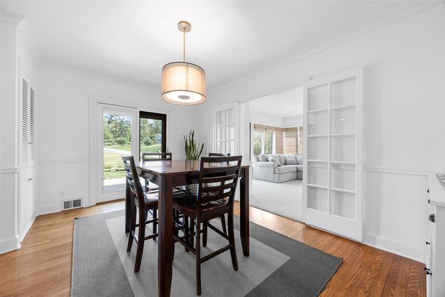 2241 Linden Drive SE, Cedar Rapids, IA 52403