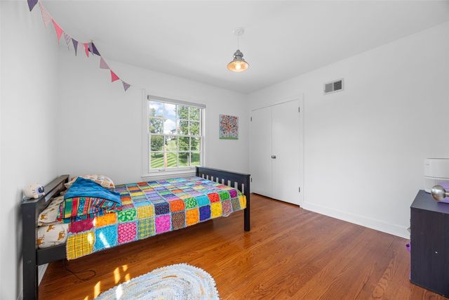 2241 Linden Drive SE, Cedar Rapids, IA 52403