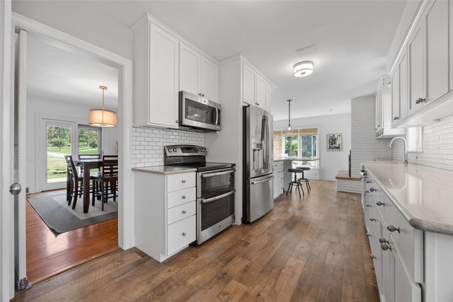 2241 Linden Drive SE, Cedar Rapids, IA 52403