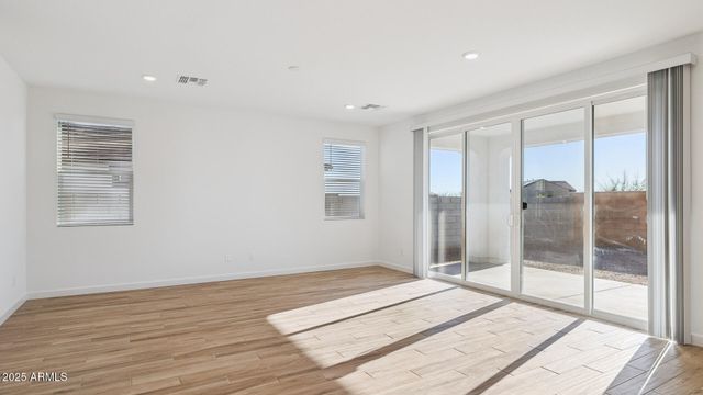 6925 W BUCKHORN Trail, Peoria, AZ 85383