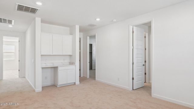 6925 W BUCKHORN Trail, Peoria, AZ 85383