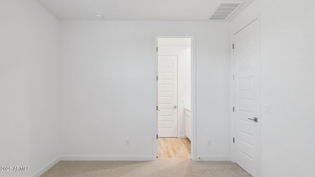 6925 W BUCKHORN Trail, Peoria, AZ 85383