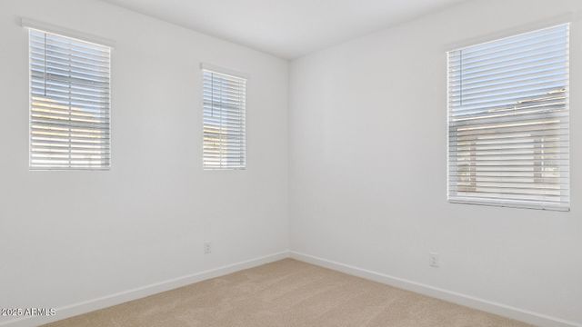 6925 W BUCKHORN Trail, Peoria, AZ 85383