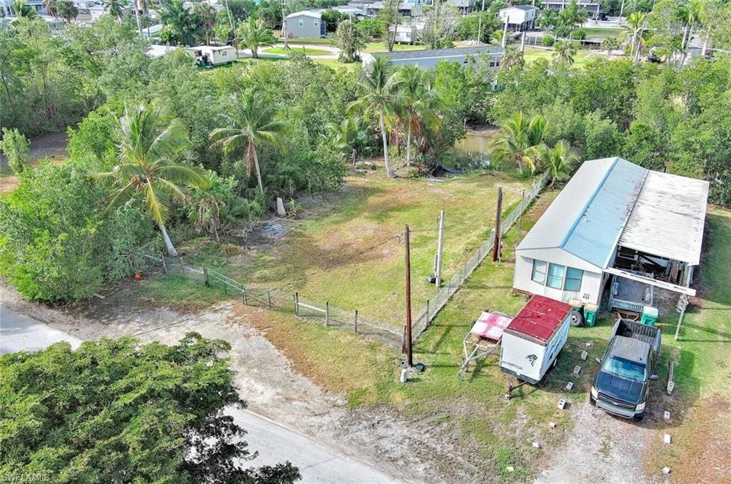 102 Egret LN, EVERGLADES CITY, FL 34139 — photo 4