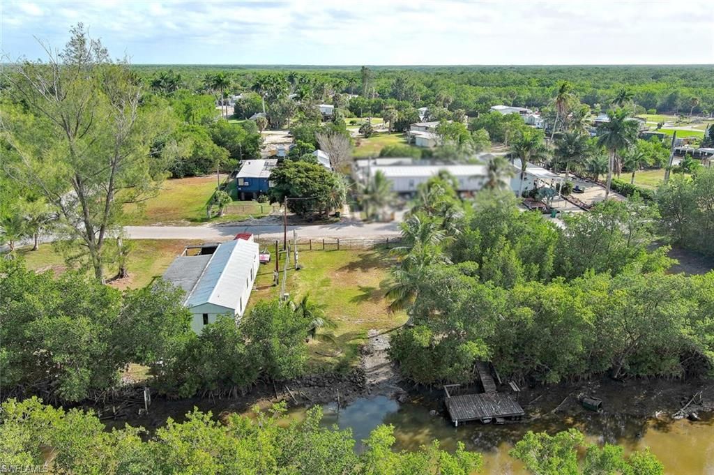 102 Egret LN, EVERGLADES CITY, FL 34139 — photo 5