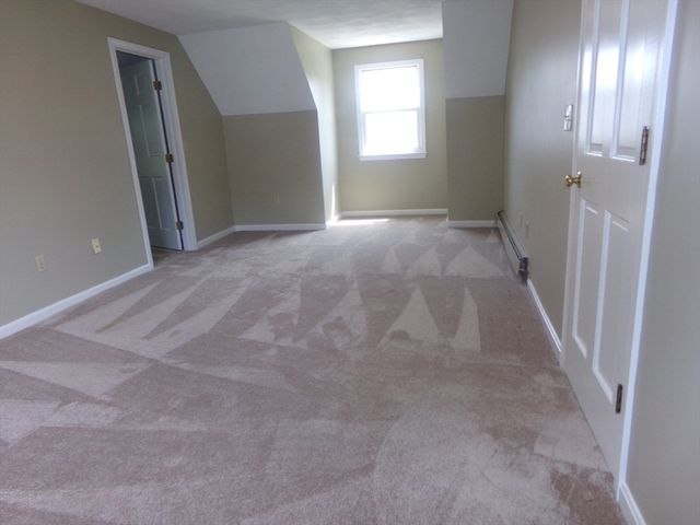 162 Middlesex Ave 1, Wilmington, MA 01887