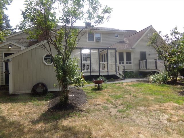 162 Middlesex Ave 1, Wilmington, MA 01887