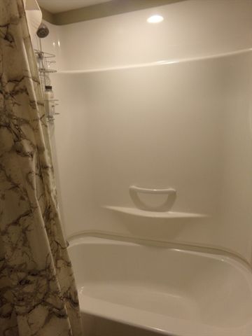 162 Middlesex Ave 1, Wilmington, MA 01887