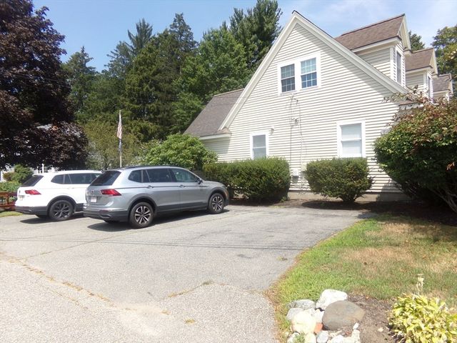 162 Middlesex Ave 1, Wilmington, MA 01887