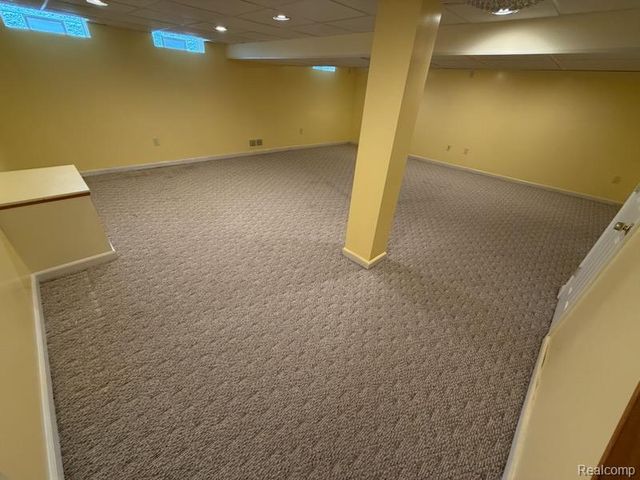 28144 Yorktown Road, Farmington, MI 48331