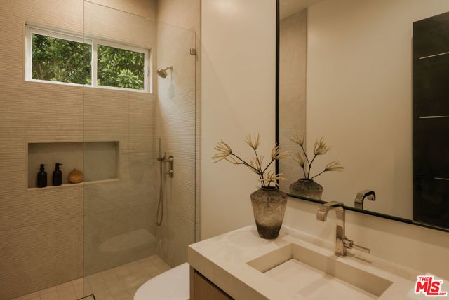 2878 Deep Canyon Drive, Beverly Hills, CA 90210