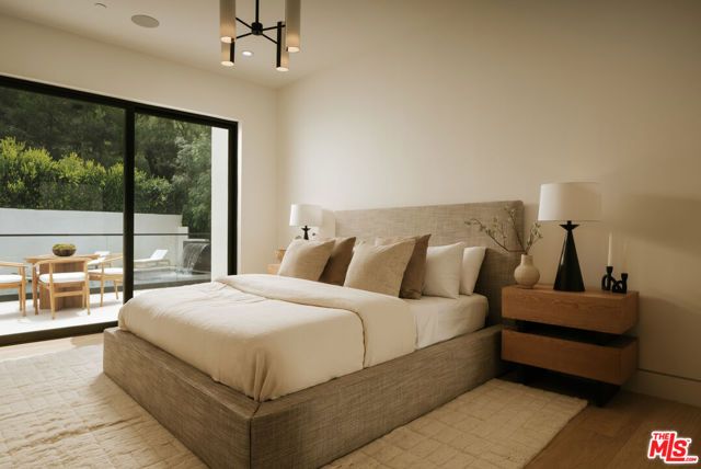 2878 Deep Canyon Drive, Beverly Hills, CA 90210