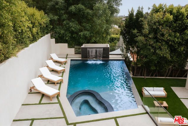 2878 Deep Canyon Drive, Beverly Hills, CA 90210