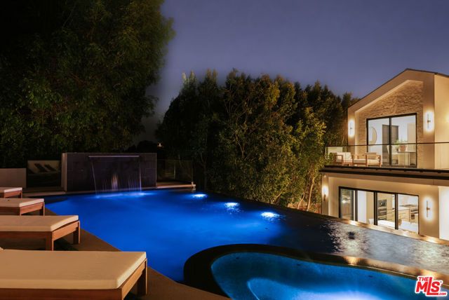 2878 Deep Canyon Drive, Beverly Hills, CA 90210