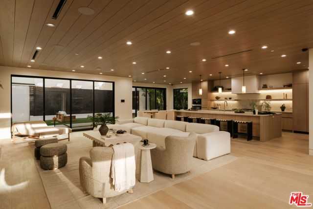 2878 Deep Canyon Drive, Beverly Hills, CA 90210