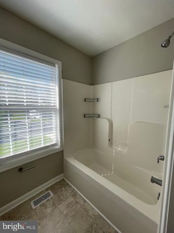 137 BALTIMORE ST, Aberdeen, MD 21001