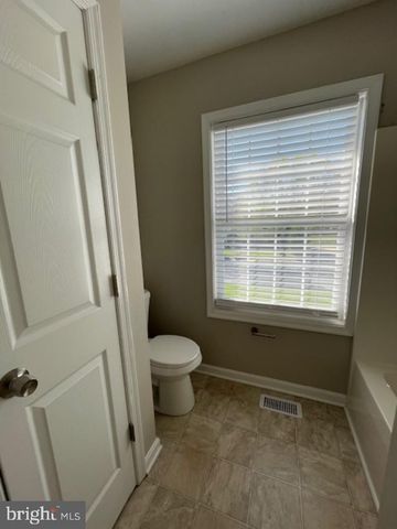 137 BALTIMORE ST, Aberdeen, MD 21001