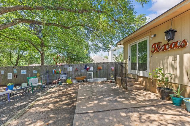 7513 Vol Walker DR, Austin, TX 78749