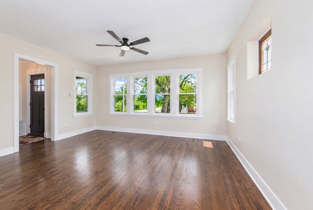 5526 N Nordica Avenue, Chicago, IL 60656